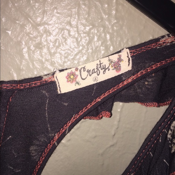 Top - Picture 4 of 6